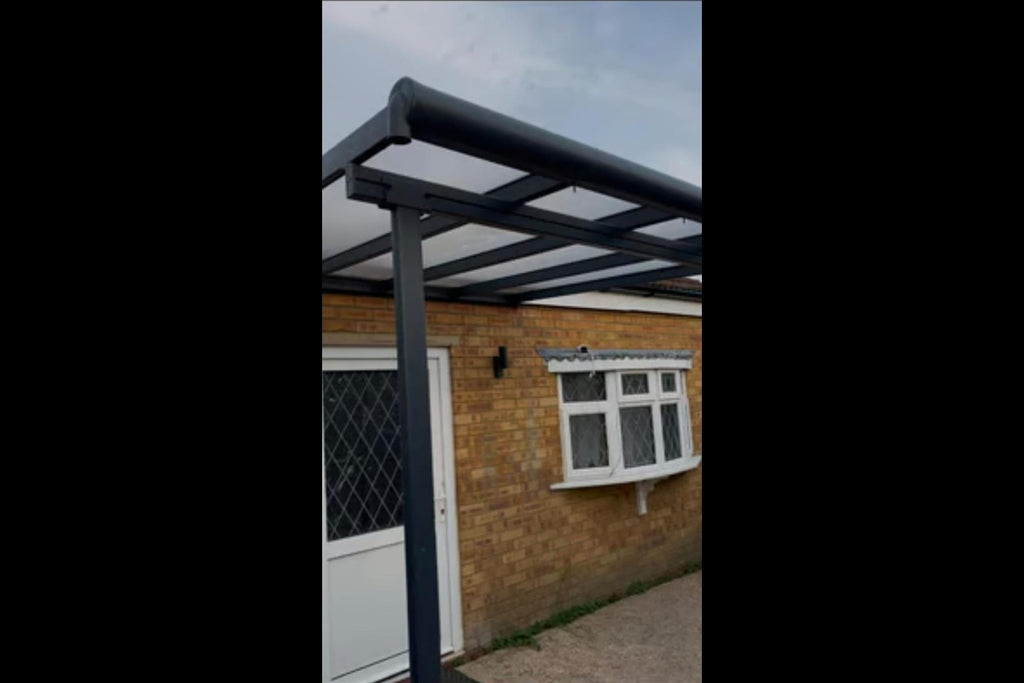 Studio Apartment with Private Entrance in - Harrowview, UB10 0QG